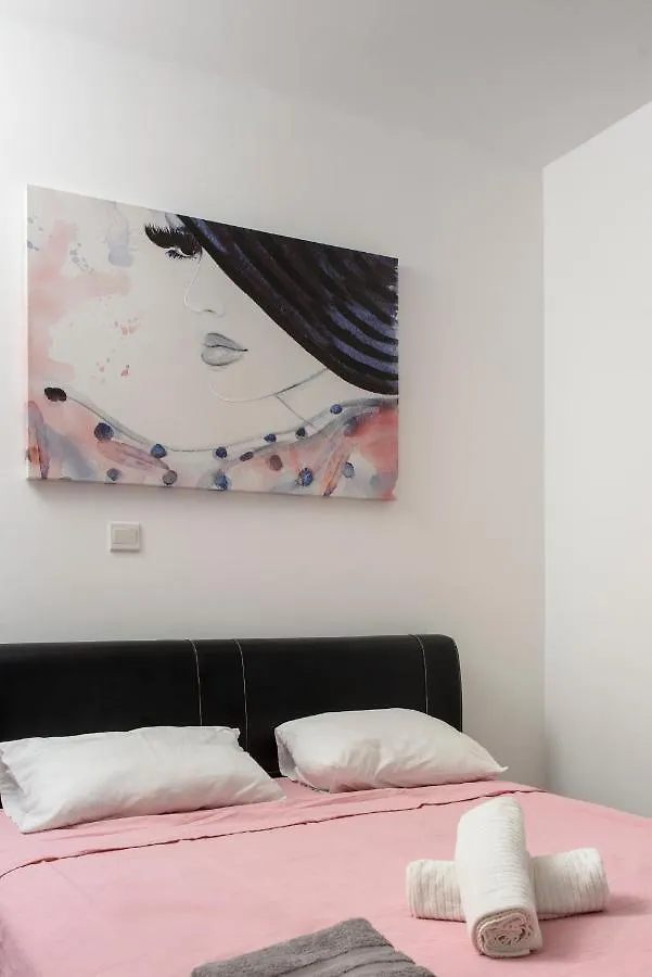 Valdivian Flat 18 Apartment Larnaca